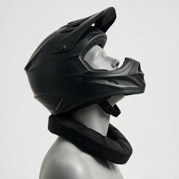 Mannequin with head tilted forward, chin bar resting on the neck collar